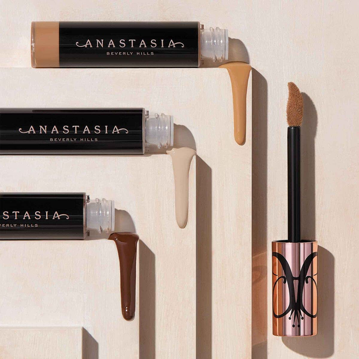 - Magic Touch Concealer
