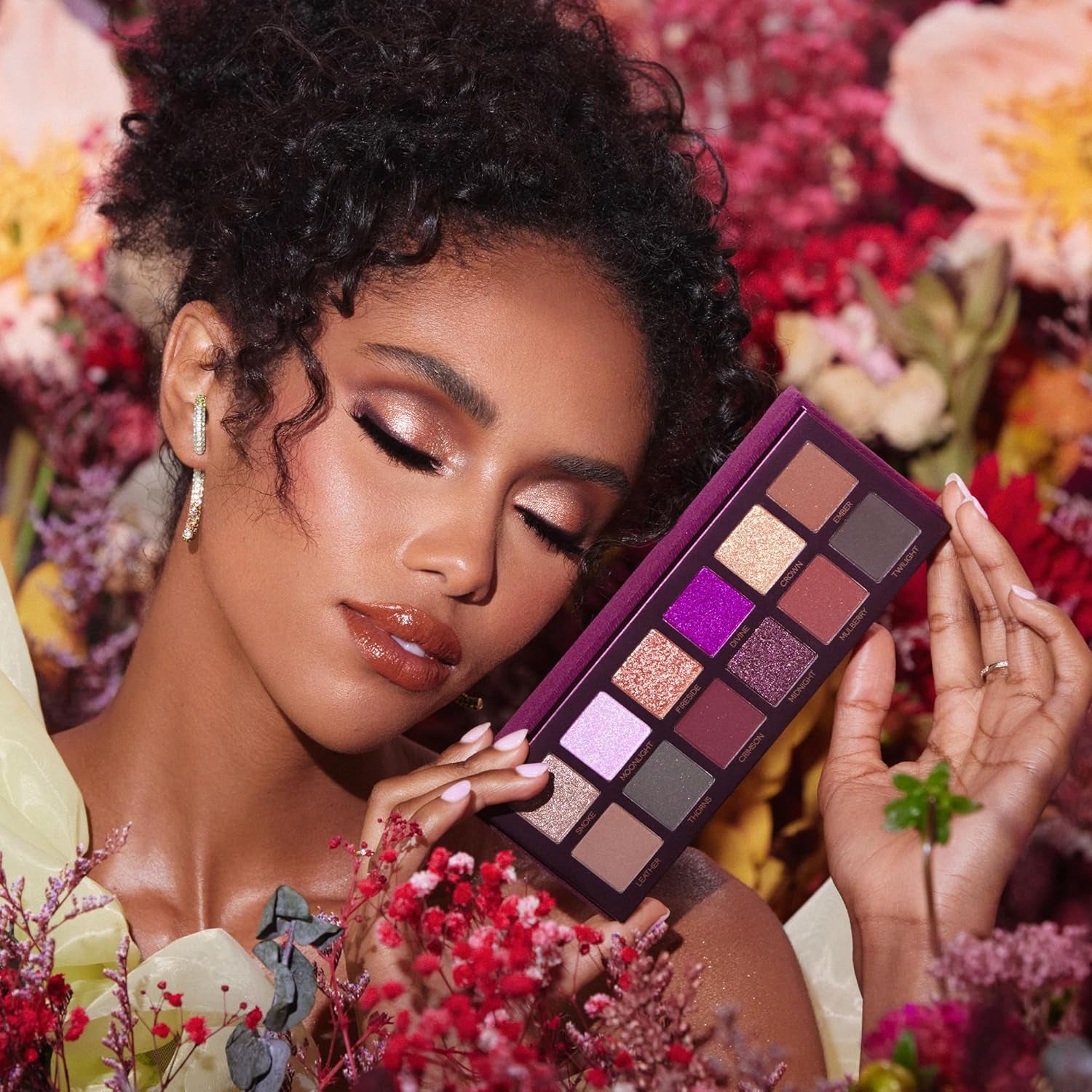- Fall Romance Eyeshadow Palette